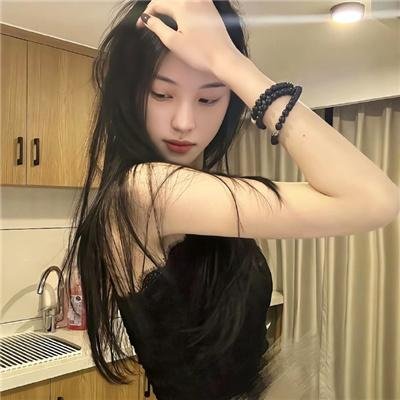 彩象岛的女孩儿